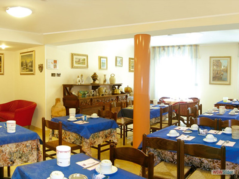 Sala-Colazioni-01